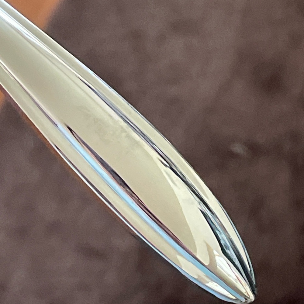 Lenox NEW Serving Spoon solid SCULPT 18/10 Stainless glossy 8 1/2 Inch